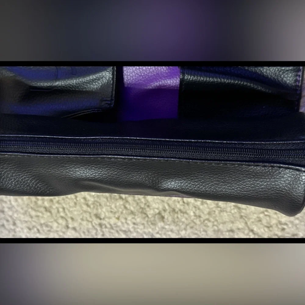 NWOT Younique Makeup Brush Case Roll Up Bag With Zipper Pouch & Tie-15 slots